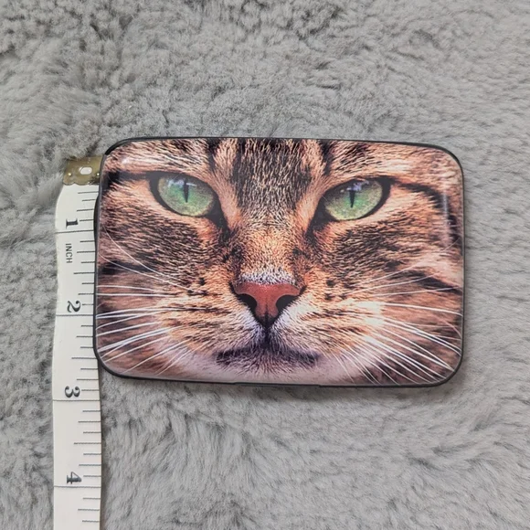 Armored Wallet - Cat - Picture 3 of 5